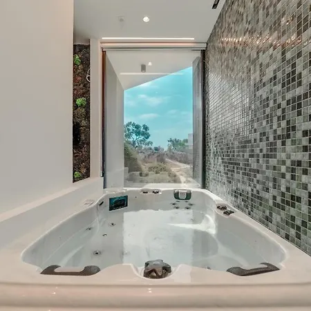 Villa Periyiali Konnos Protaras