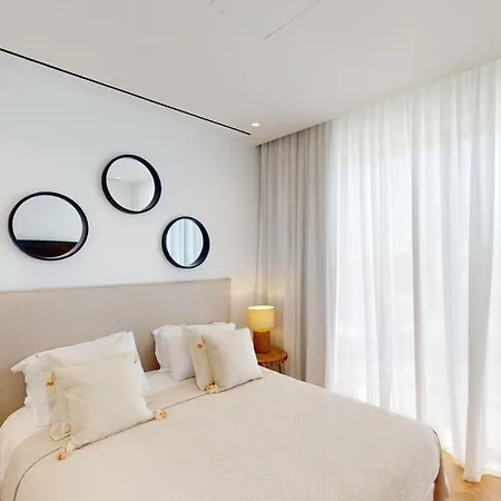 Villa Periyiali Konnos *