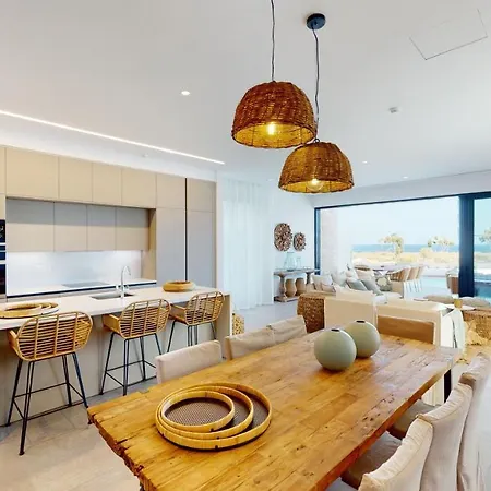 Periyiali Konnos Protaras