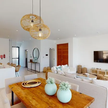 Periyiali Konnos * Protaras