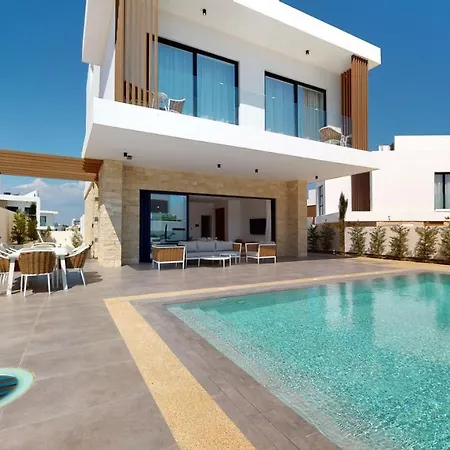 Periyiali Konnos Villa