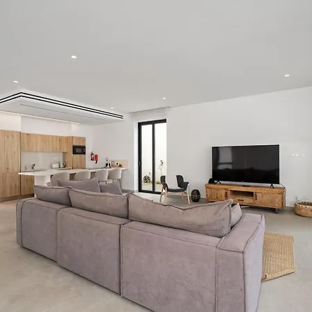 Periyiali Konnos Villa Protaras