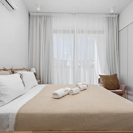 Periyiali Konnos Villa *