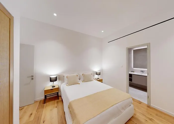 Villa Periyiali Konnos *