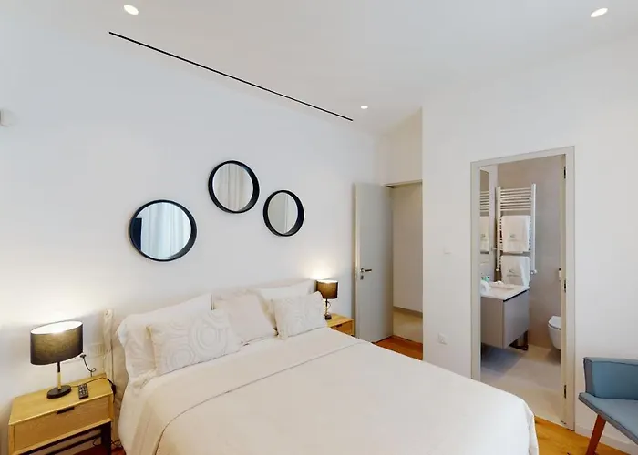 Periyiali Konnos * Protaras