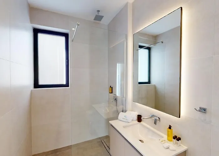 Periyiali Konnos Villa Protaras