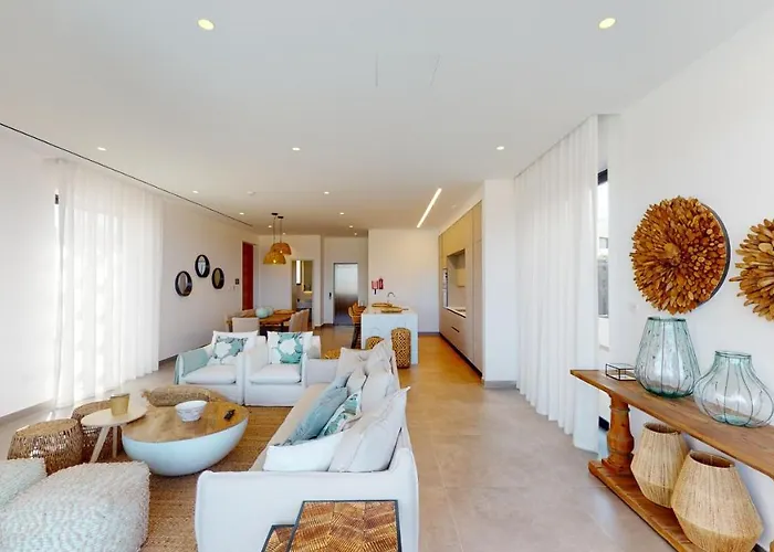 Villa Periyiali Konnos