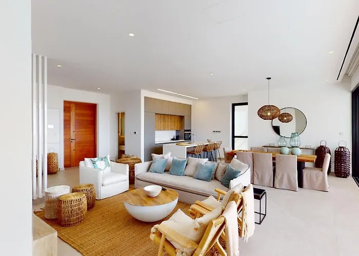 Periyiali Konnos Villa *