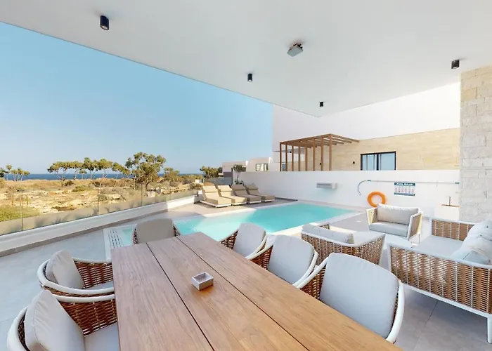 Periyiali Konnos Villa