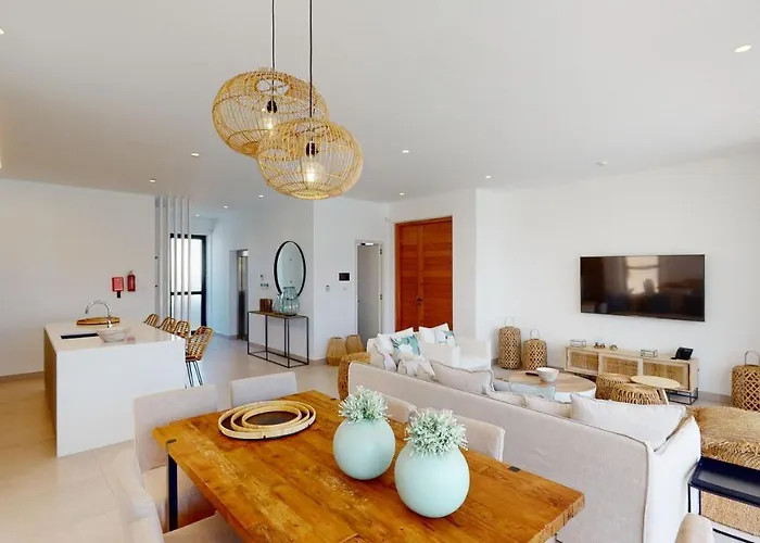 Periyiali Konnos * Protaras