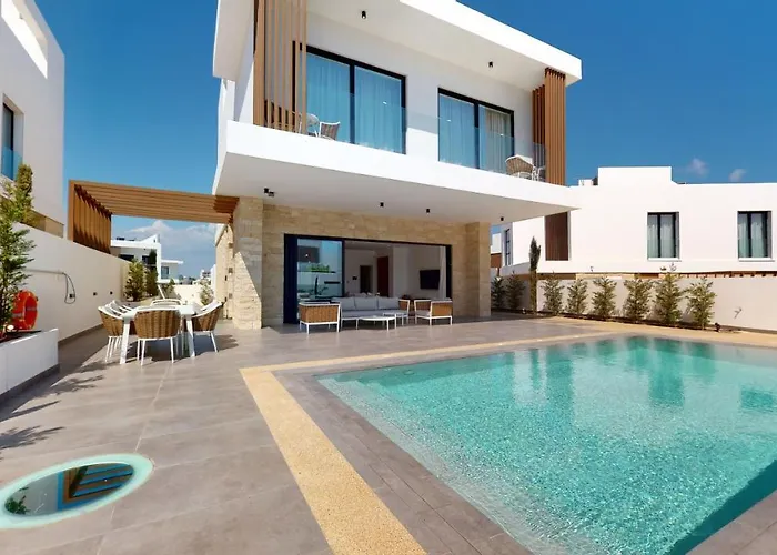 Periyiali Konnos Villa