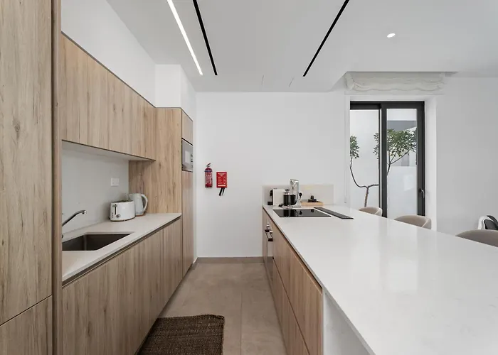 Periyiali Konnos Villa *