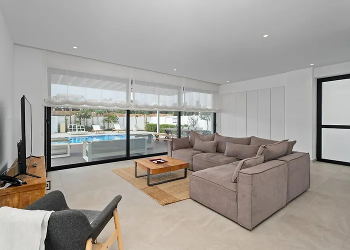 Villa Periyiali Konnos Protaras